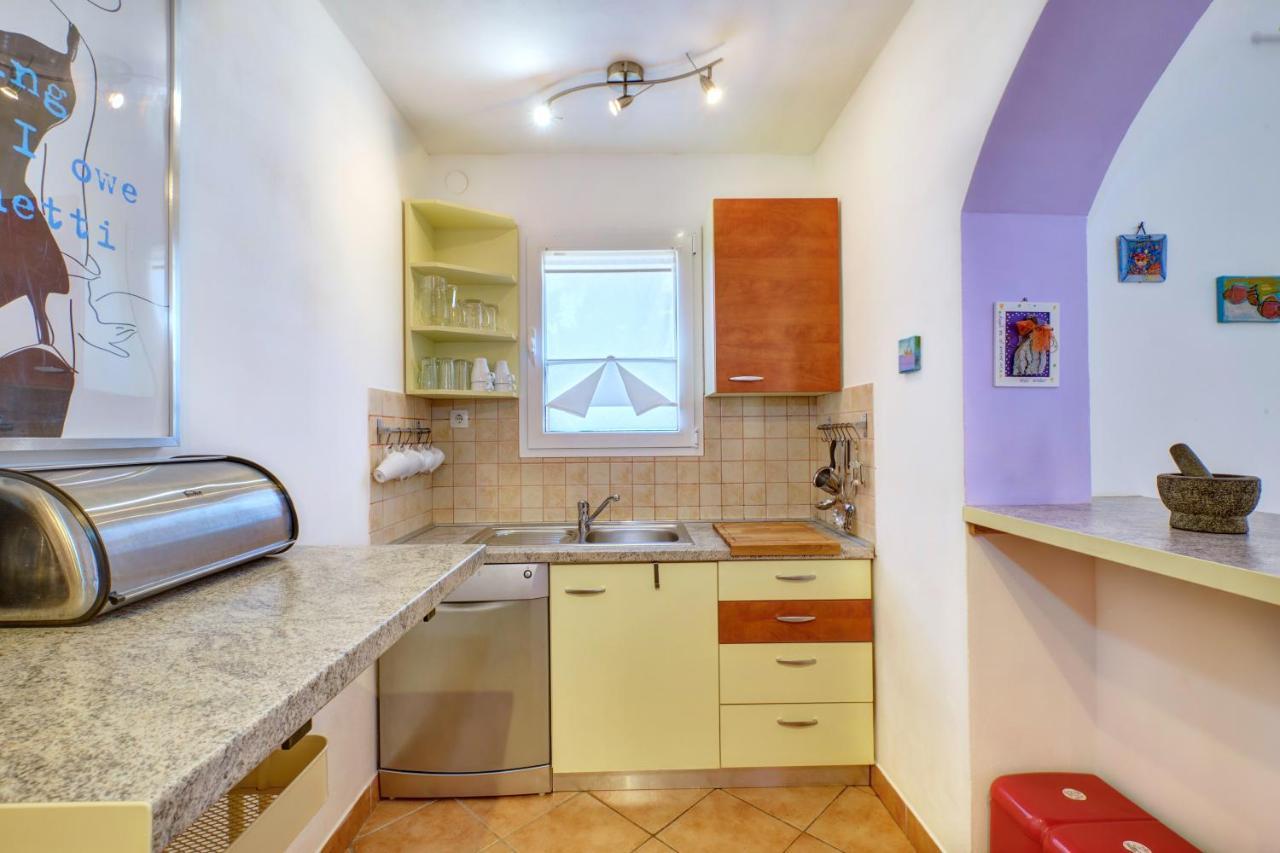 Sven Apartment เวลิโลชิน ภายนอก รูปภาพ